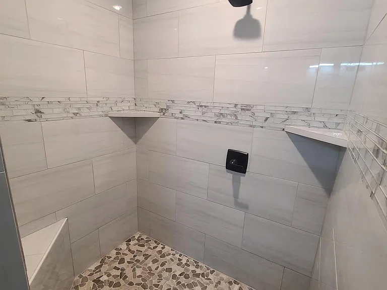 5523 Jarvis St #B — Photo 13