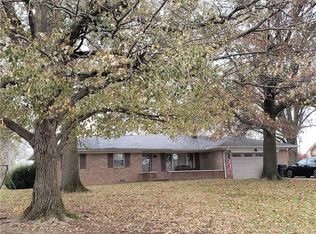 7340 Laurel Dr, Indianapolis, IN 46227