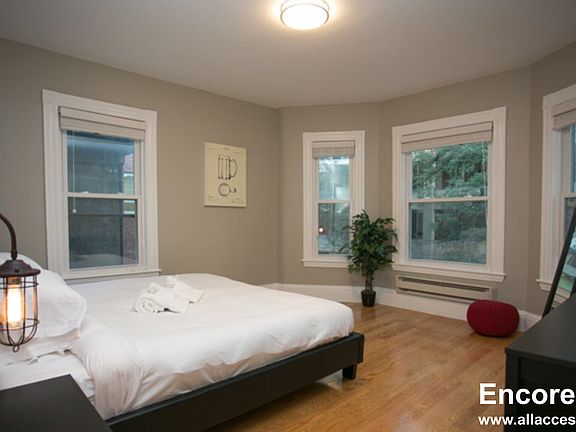 4th image of 17 Story St Ste 2