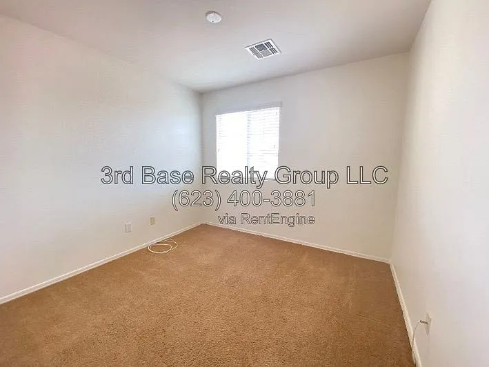 118 N 224th Ln — Photo 5