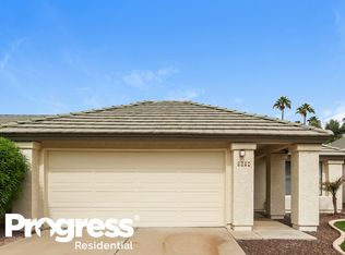 7594 W Wikieup Ln, Glendale, AZ 85308