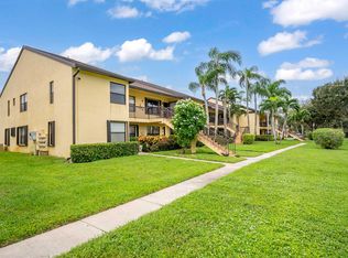 4712 Lucerne Lakes Blvd APT 102, Lake Worth, FL 33467