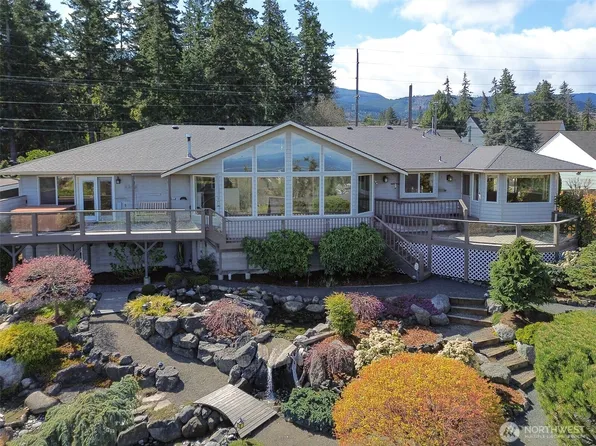525 E Park Avenue, Port Angeles, WA 98362