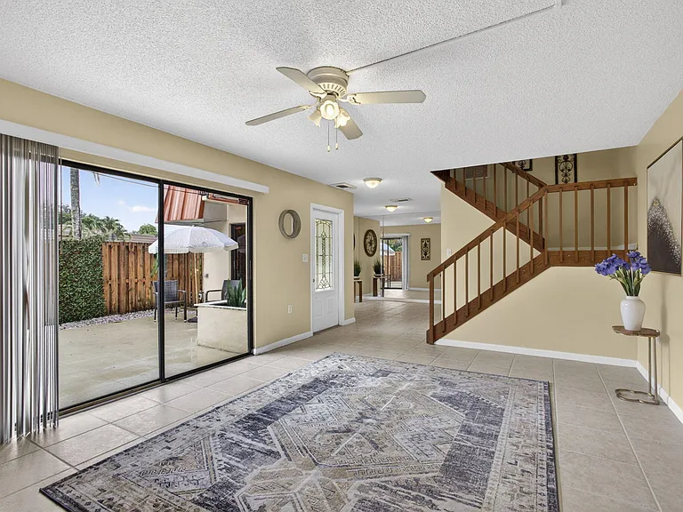 3345 Meridian Way N #C — Photo 14