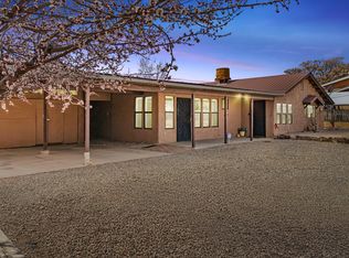 902 Calle Loma, Espanola, NM 87532