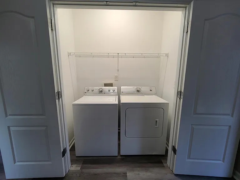 240 High Ridge Dr — Photo 16
