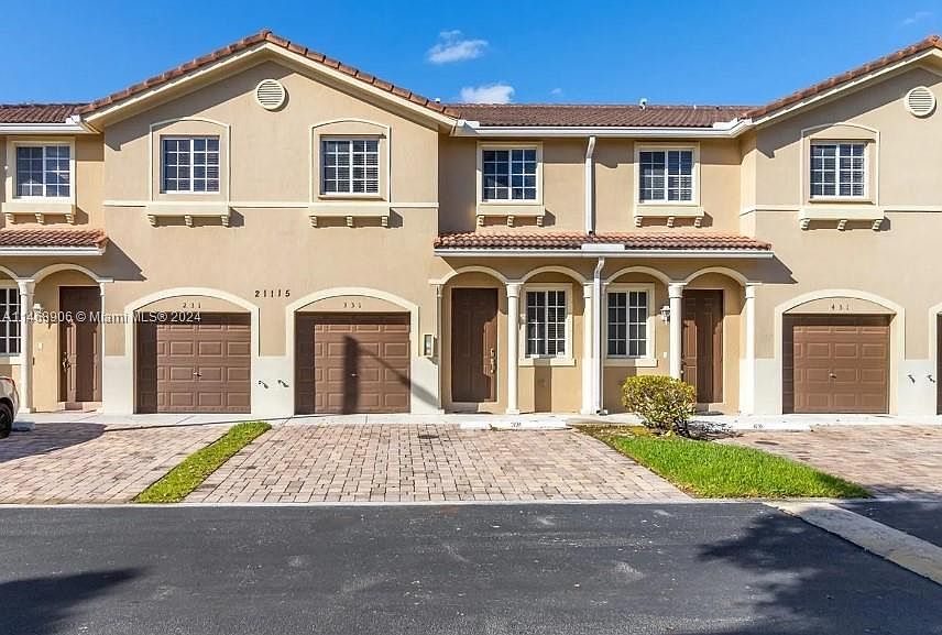 1st image of 21115 NW 14th Pl APT 131
