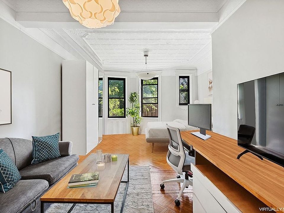 1st image of 527 8th St APT 2A