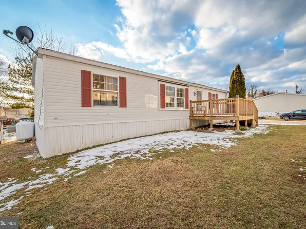 52 Lewis Dr, Aberdeen, MD 21001