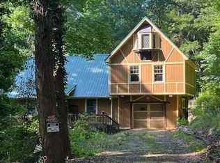 219 Rainey Brooke Dr, Winder, GA