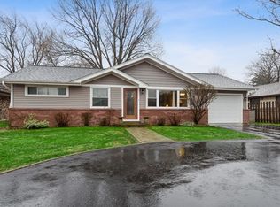 7443 W College Dr, Palos Heights, IL 60463