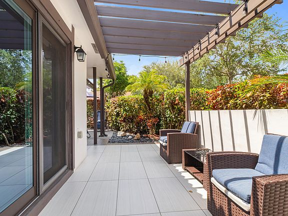 4th image of 7003 Marlberry Lane #0