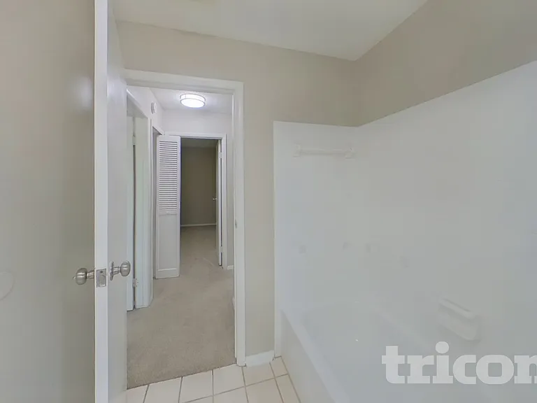 4739 Harpers Ferry Ln — Photo 14