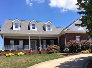 5214 Caintuck Rd, Kingsport, TN 37664