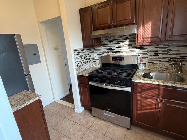 (undisclosed Address)