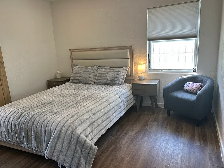757 Mandalay Ave — Photo 10