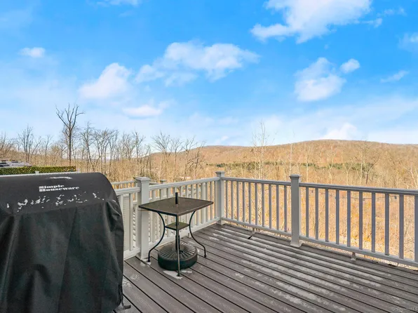 164 Warrington Round #164, Danbury, CT 06810