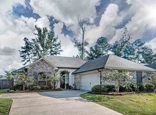 912 Timberton Dr, Pearl, MS 39208