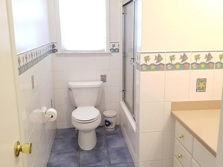 23 Dover Ave #1 — Photo 24