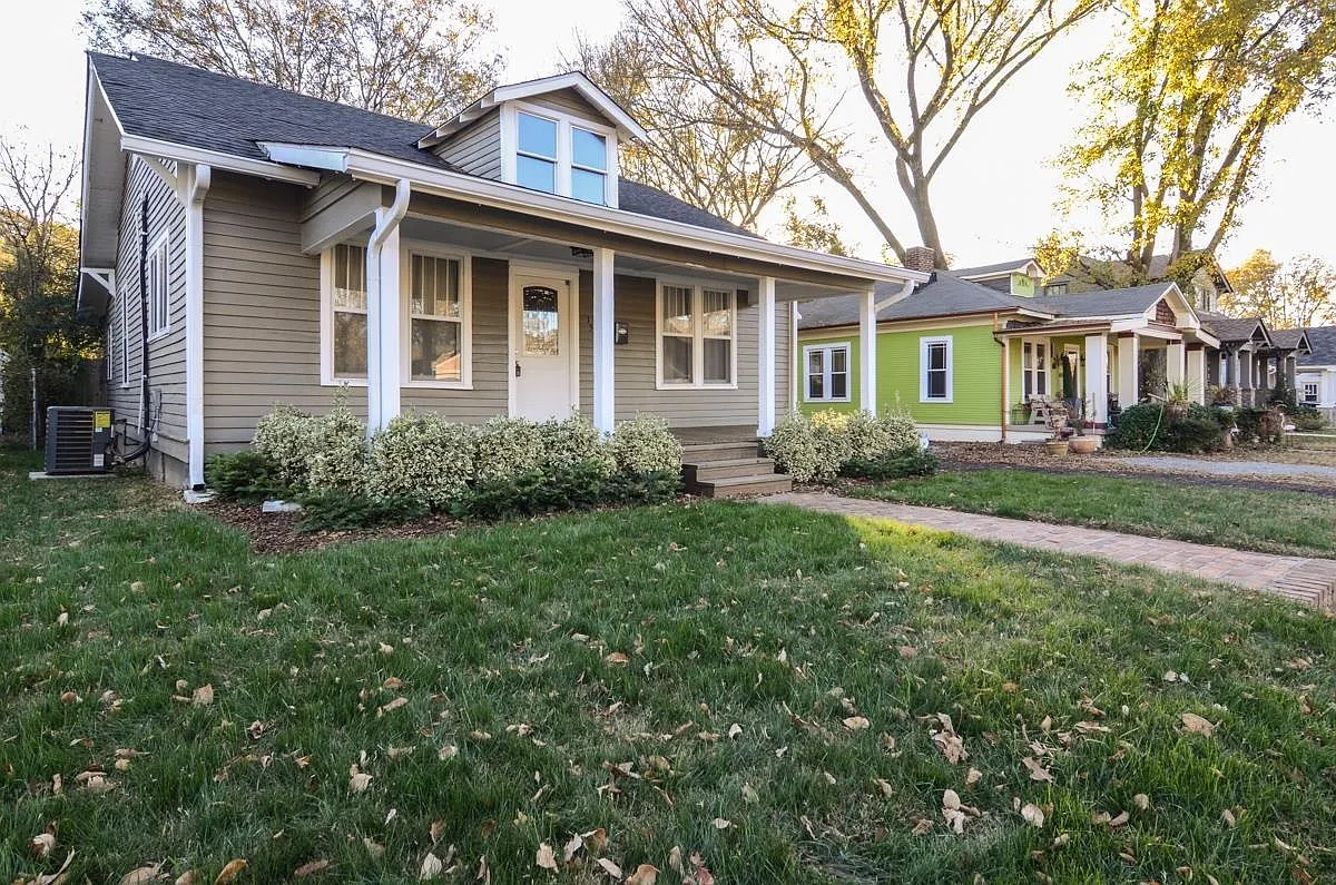 Historic Craftsman Steps Away From Eastland Park in East Nashville — Photo 1