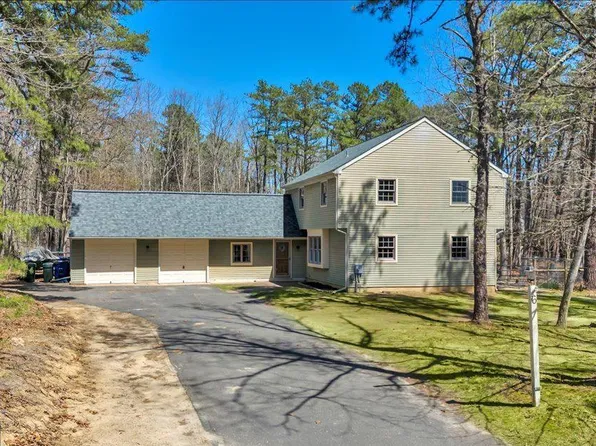 6 Vale Dr, Tabernacle, NJ 08088