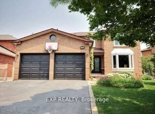1193 Creekside Dr, Oakville, ON L6H 4Y7