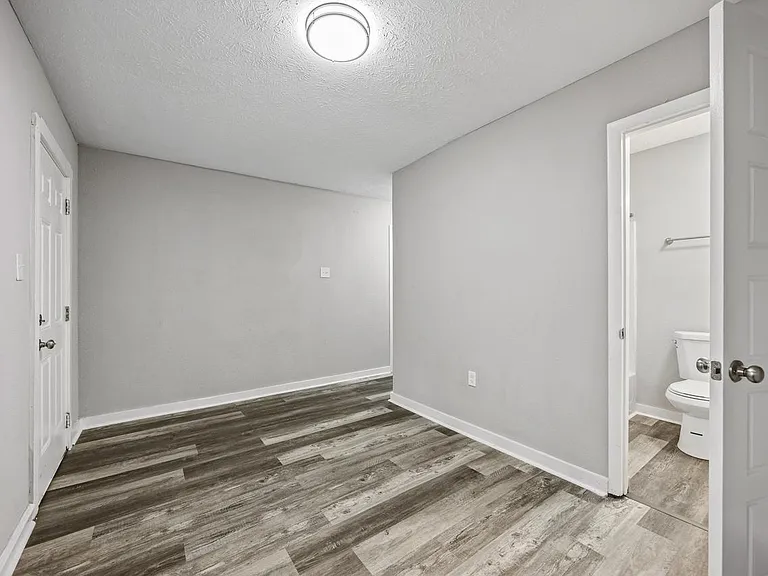 1601 Camden Rd — Photo 26