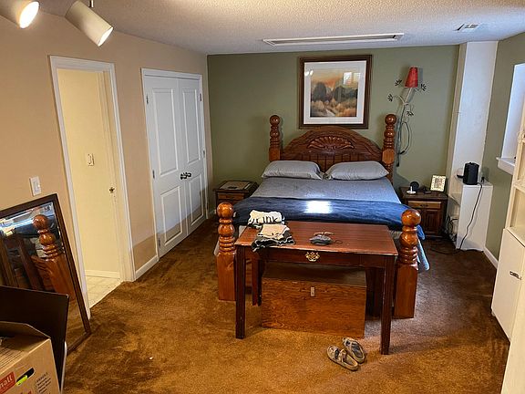 5th image of 10477 E Weaver Cir