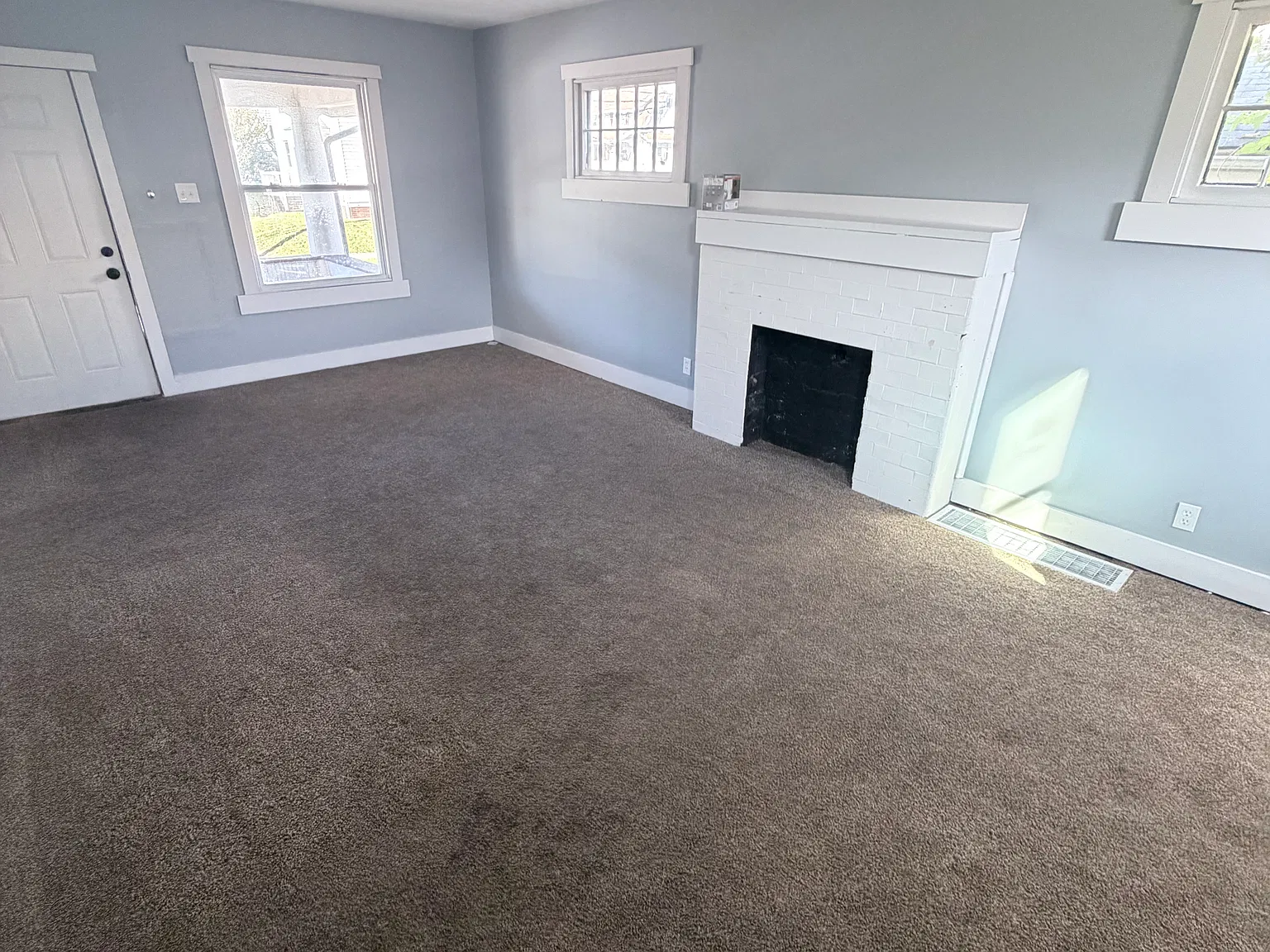 4 bed, 1.5 bath, 1248 sqft, $1,235 — Photo 3