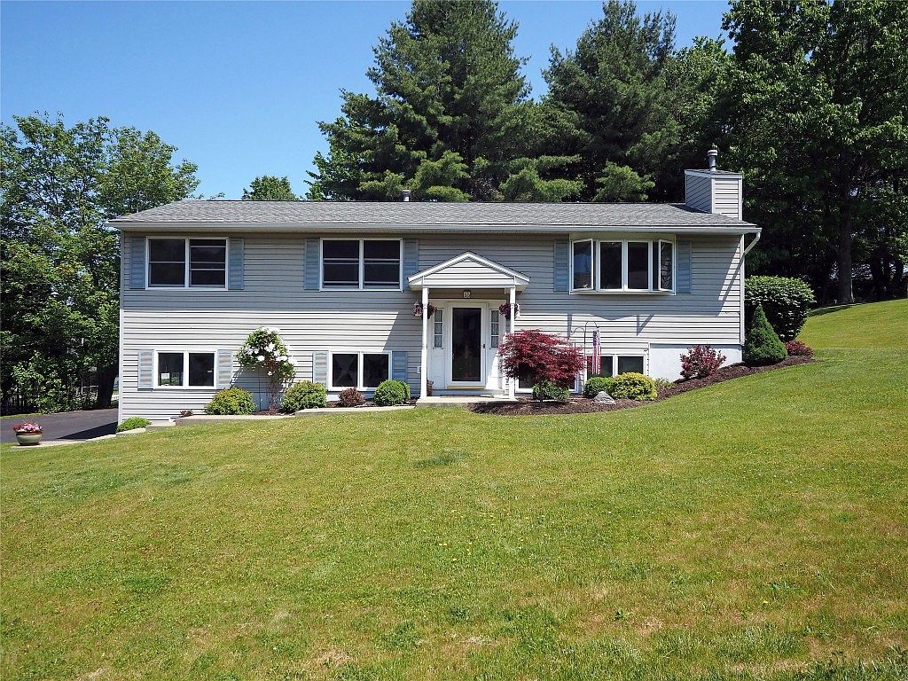 55 Lori Dr, Apalachin, NY 13732 Zillow