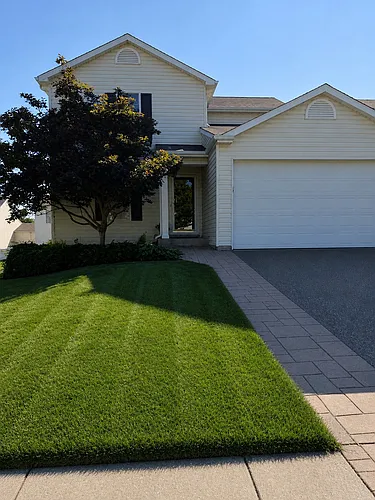 153 Mitchum Dr Photo 1