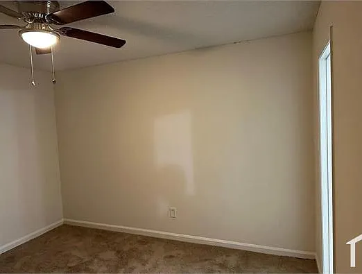4106 Hawthorne Cir SE #A1 — Photo 8