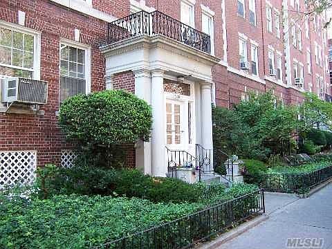 2nd image of 3542 77th St