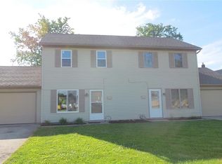 13618 Henry St, Grabill, IN 46741