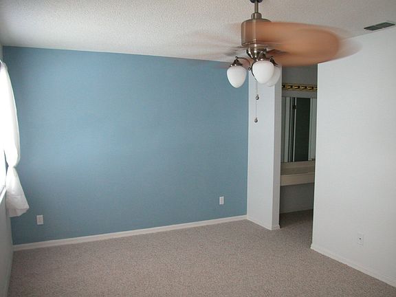 Master with 'Bahama' style remote controlled fan