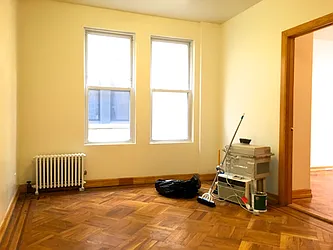 Rented by Nest Seekers International