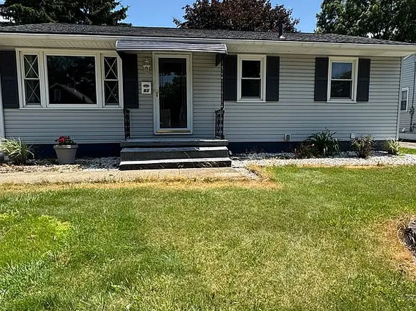 93 Thorlone Ave, Akron, OH 44312