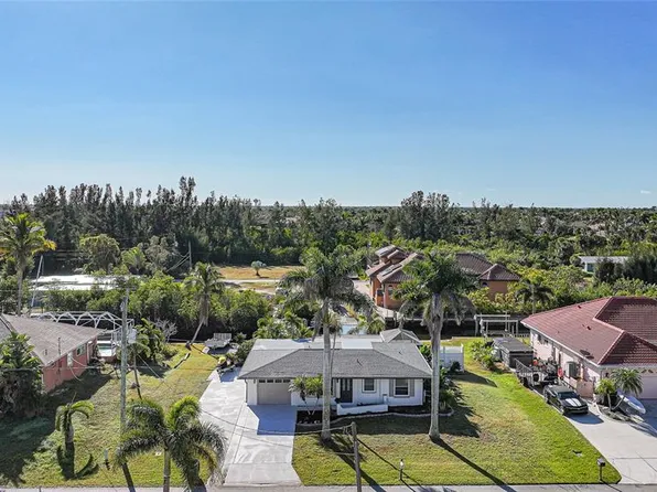 141 Singapore Rd, Punta Gorda, FL 33950