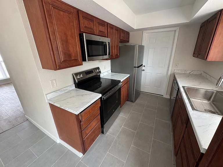 16004 E Adriatic Pl — Photo 8