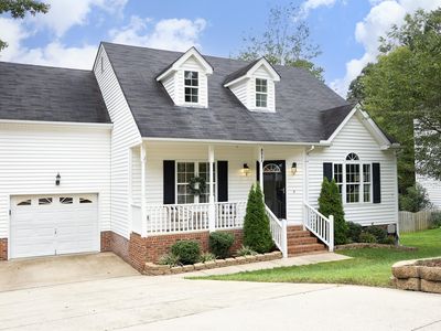 8904 Castleton Ln, Raleigh, NC, 27615