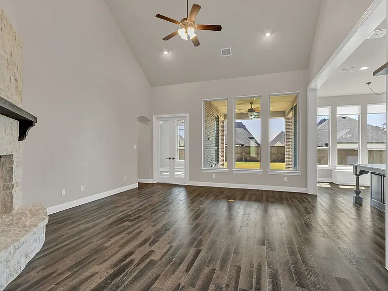 2905 Vaquero Ln — Photo 8