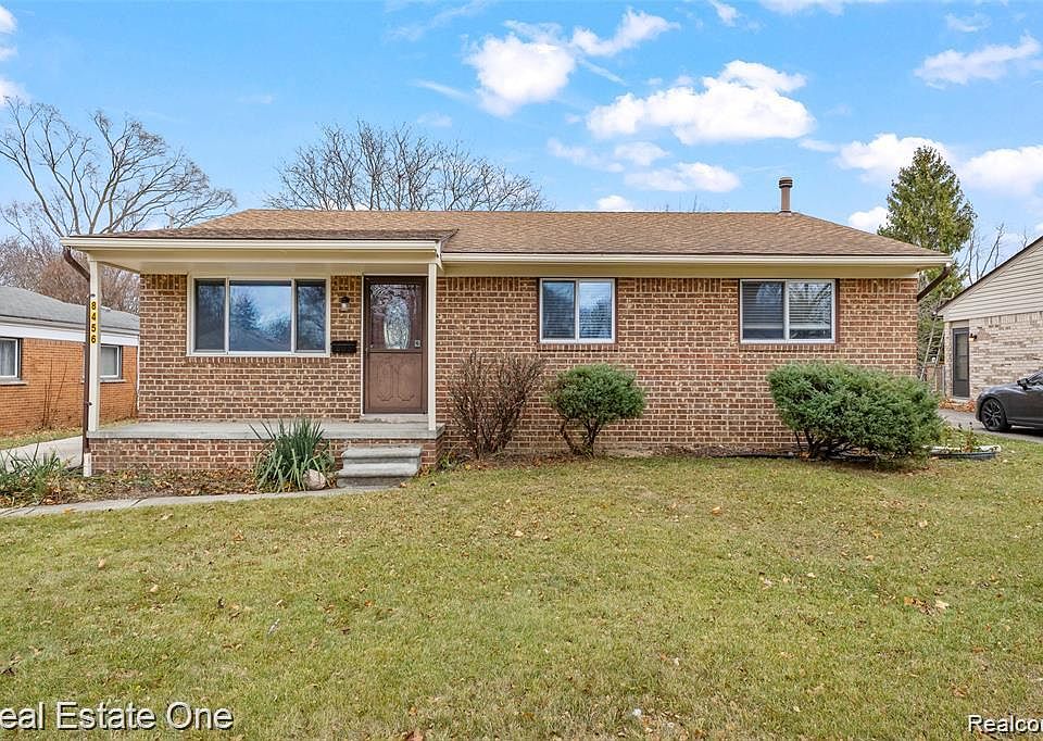 1st image of 8456 Robindale St