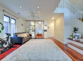 326 Sea Isle Ky, Secaucus, NJ 07094