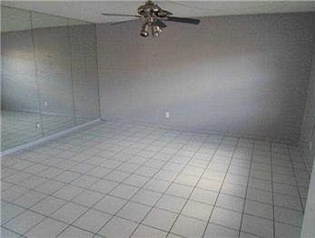 2nd image of 2556 N 38th Ave #C-27