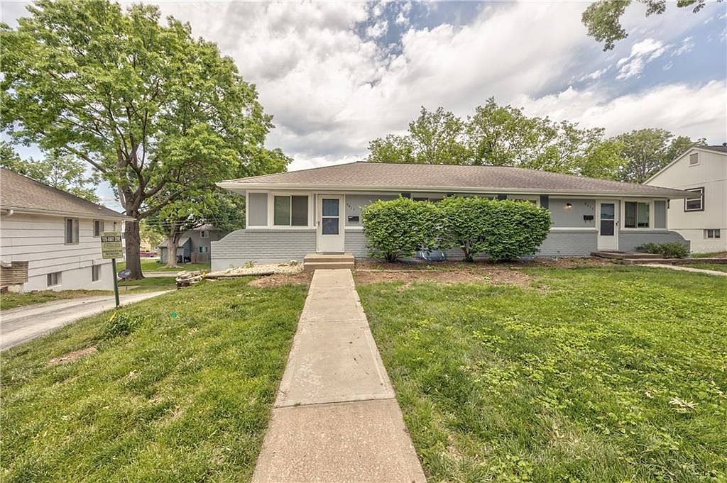 【希少】Apartment Three - Double Long Coat 9415 Bluejacket St, Overland Park, KS 66214 | Zillow