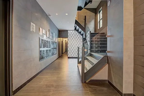 Rented by REAL New York | media 15