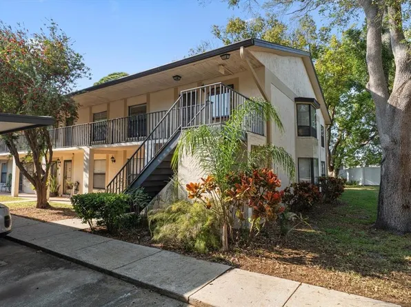 11511 113th St Unit 10H, Seminole, FL 33778