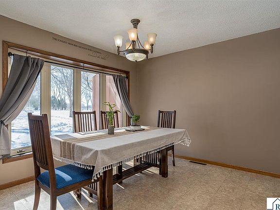 5th image of 61480 154th Ln