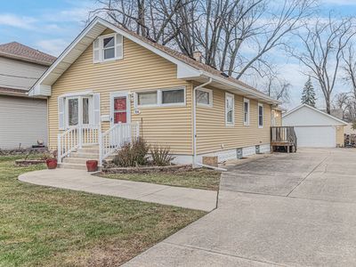 234 W Harrison Rd, Lombard, IL, 60148