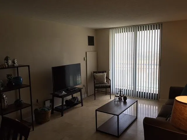 526 Pacific Ave #501 — Photo 21